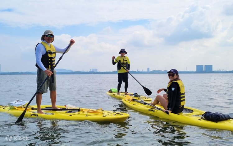 Finding Your Own Pace Outdoors: A Relaxed Guide to Water Adventures